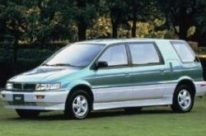 opony do Mitsubishi Space Wagon Van II