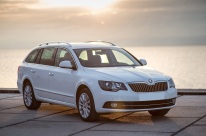 opony do Skoda Superb Kombi II FL