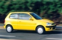 opony do Honda Logo Hatchback I